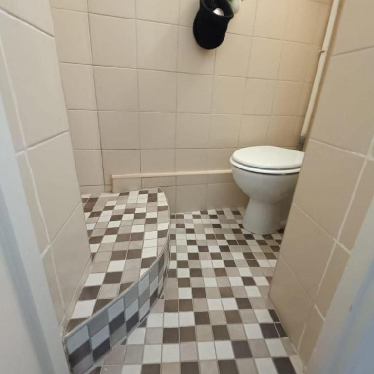 Charmant studio rue de Bayeux au Cœur de Caen - One-Bedroom Apartment - 8