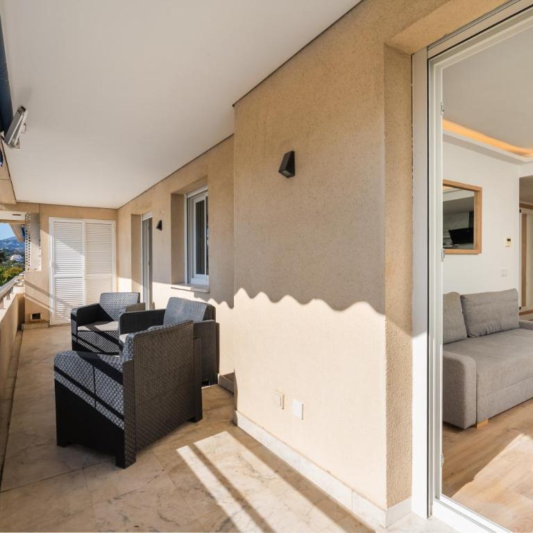 MARBELLA HOME RENTALS - Marina Banus, Puerto Banus, 2BR Modern, parking & pool - Apartamento de 2 dormitorios - 14