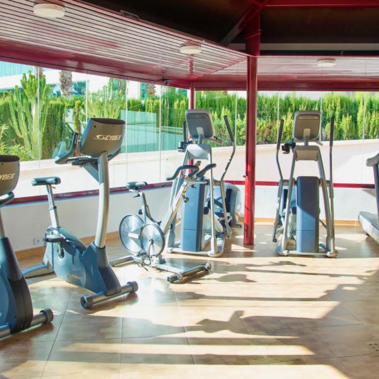 Clubrent - Coral Beach, 19th floor - sea view - Apartamento de 2 dormitorios - 52