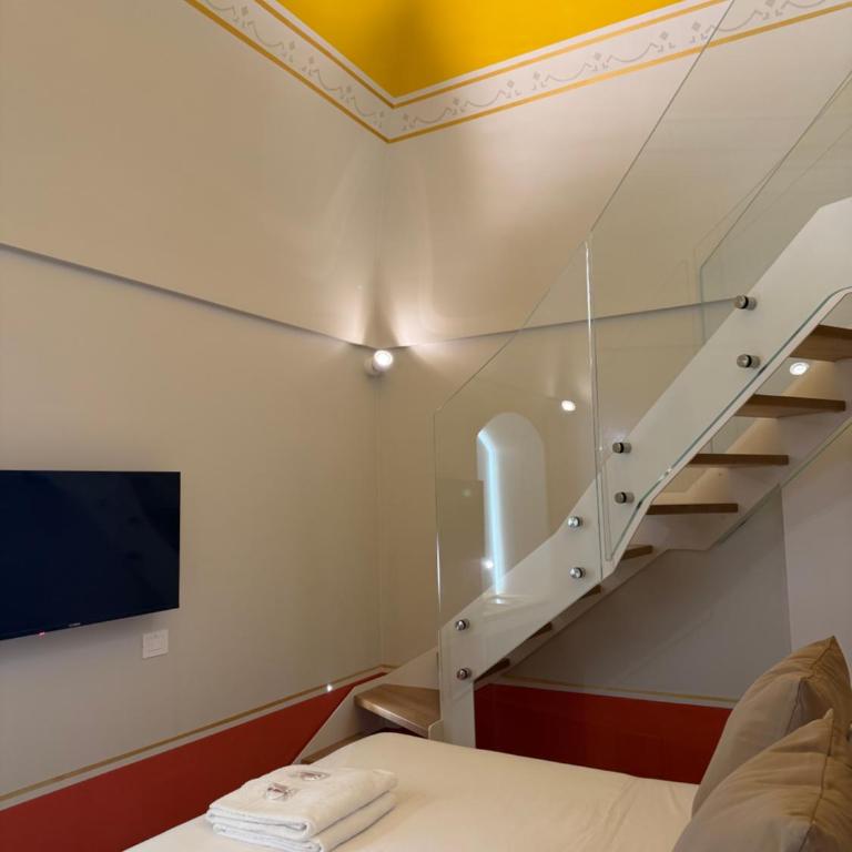 Bellavitarooms-Fiore di Maggio Luxury Suites - Suite Deluxe - 1