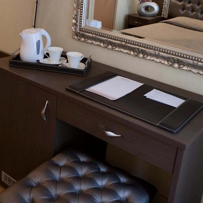 Hôtel Lebron - Chambre Double - 12