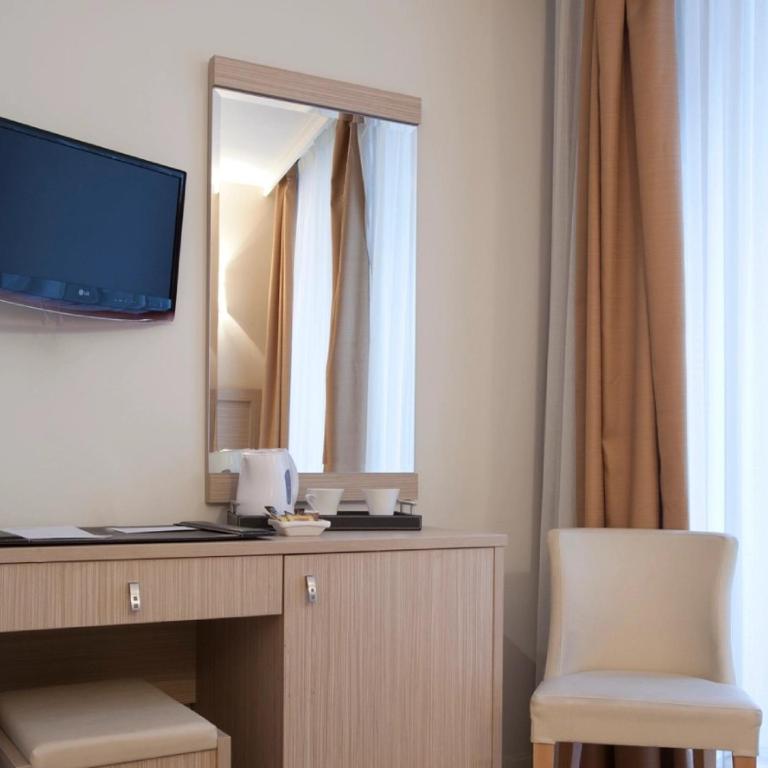 Hôtel Lebron - Chambre Double - 5