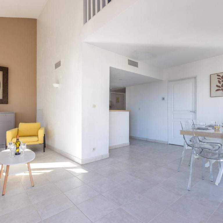DUPLEX 2 Chambres -BALCON-PARKING-CARNOT A2B269 - Appartement en Duplex - 24