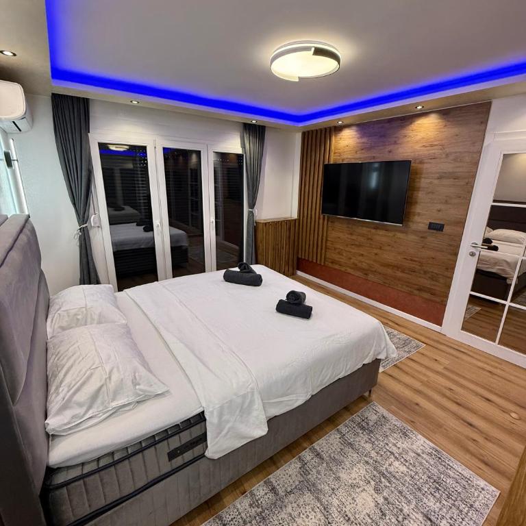 Royal Residence Ilidza - One-Bedroom Apartment - 2