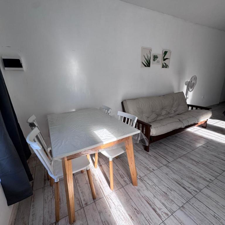 Alquiler en Monte Hermoso - Apartamento de 1 dormitorio - 1