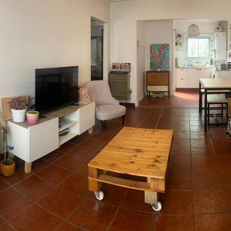 Amplio Departamento Céntrico De 3 Ambientes Con Cochera - MDQ - Apartamento de 2 dormitorios - 50