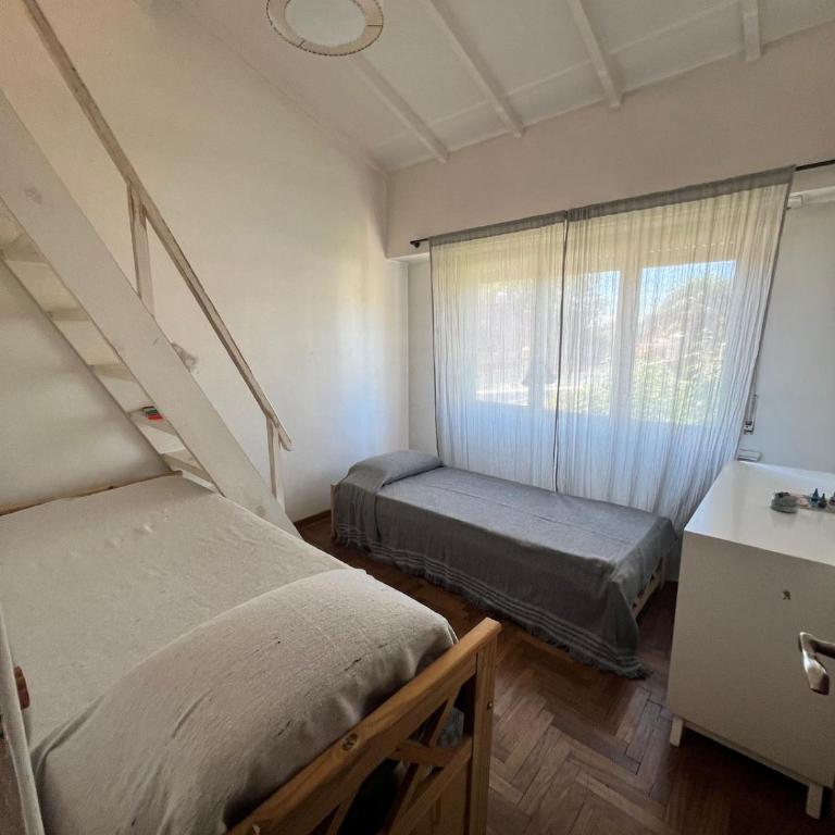 Amplio Departamento Céntrico De 3 Ambientes Con Cochera - MDQ - Apartamento de 2 dormitorios - 25
