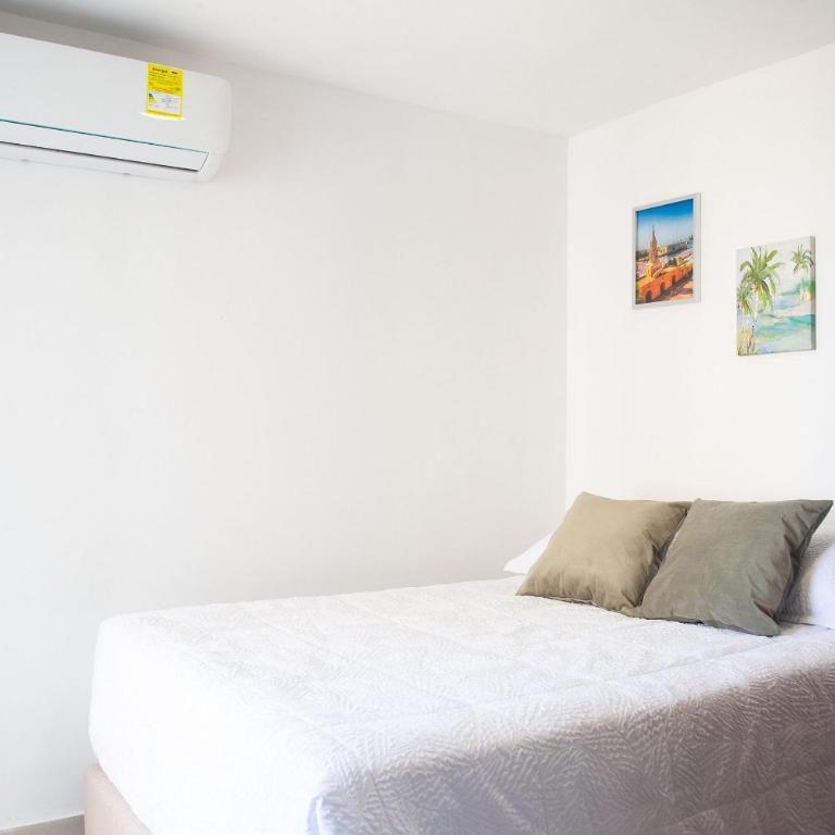 Modern 3BR w/ Ocean View · Prime Location - Apartment - 5