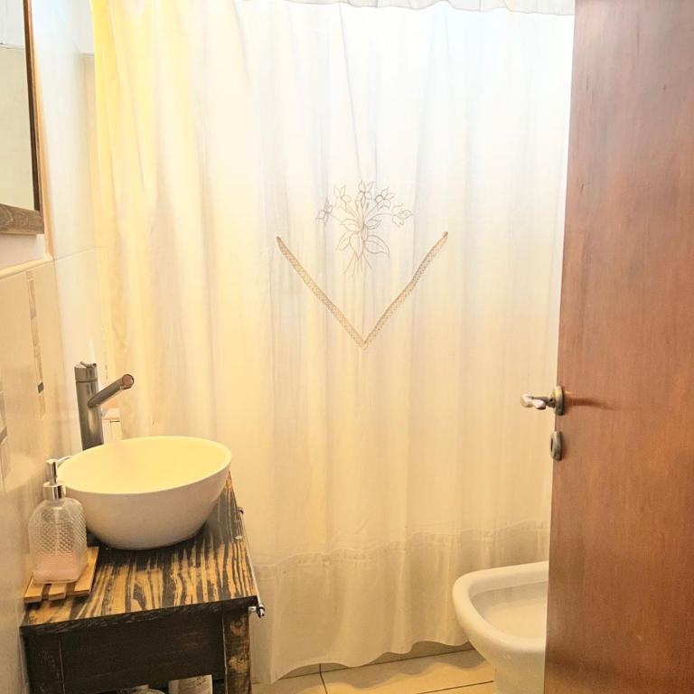 Amplio Departamento Céntrico De 3 Ambientes Con Cochera - MDQ - Apartamento de 2 dormitorios - 16