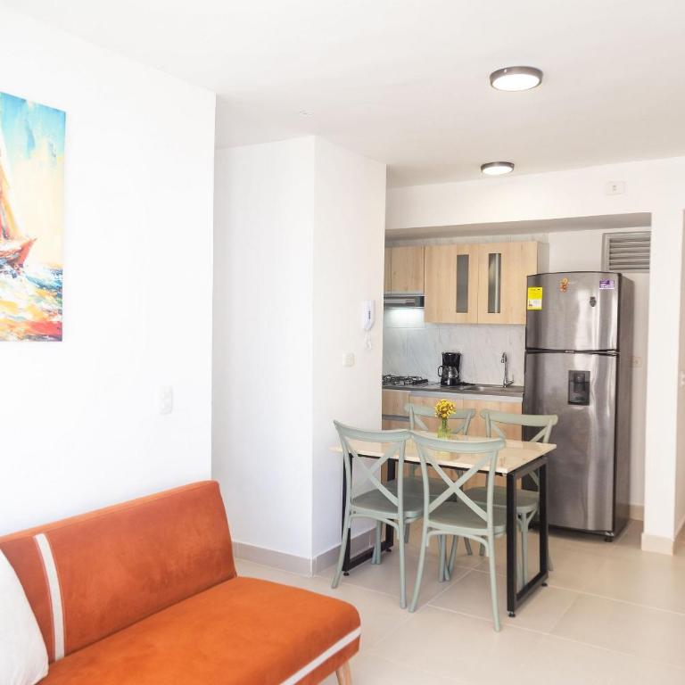 Modern 3BR w/ Ocean View · Prime Location - Apartment - 24