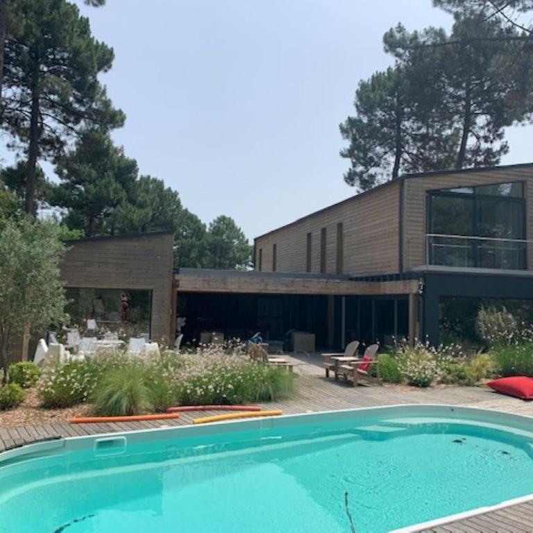 Villa d'Exception 7 chambres au coeur du golf de Biscarrosse - Villa avec Piscine Privée - 1