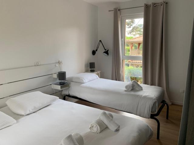 Villa d'Exception 7 chambres au coeur du golf de Biscarrosse - Villa avec Piscine Privée - 44
