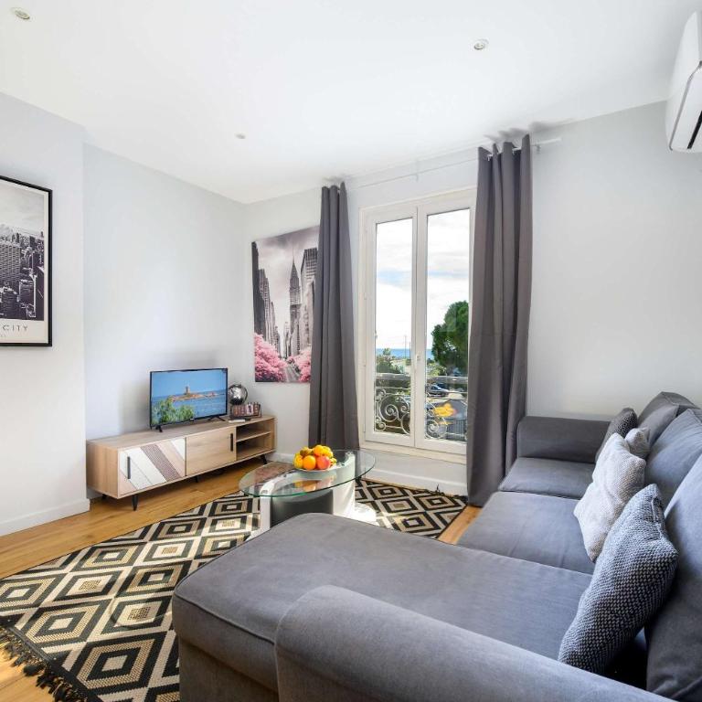 LX215 T2 rénové climatisé, vue mer - 10 min plage - Appartement - 1
