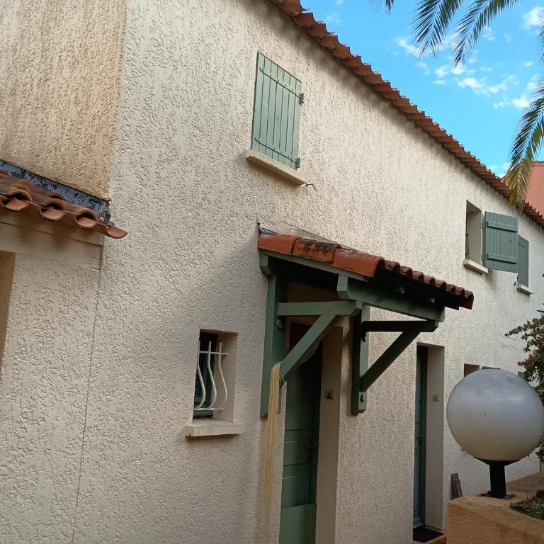 Appartement Provencal Meerblick Terrasse - Apartment mit 2 Schlafzimmern - 2