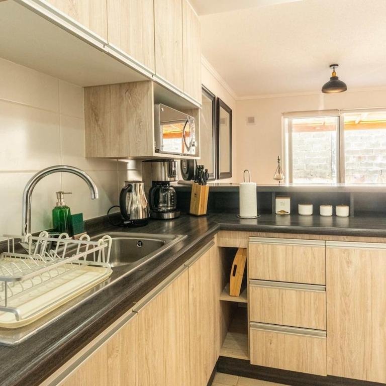 Volcan Home 3D Wifi & Parking - Three-Bedroom House - 18