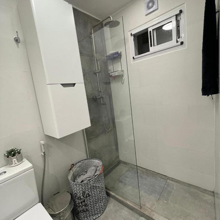 Moderno, y confortable en el centro zona de teatros - Apartamento de 1 dormitorio - 21