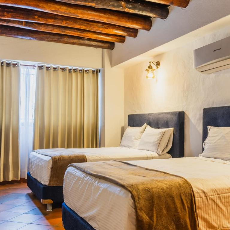 Hotel Prados de la Serranía - Habitación Cuádruple Clásica - 5