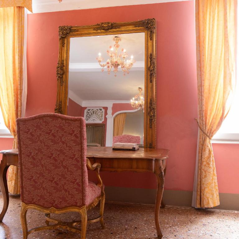 Palazzo Foscolo Grand Canal - Suite Superior con Vista Canal Grande - 7