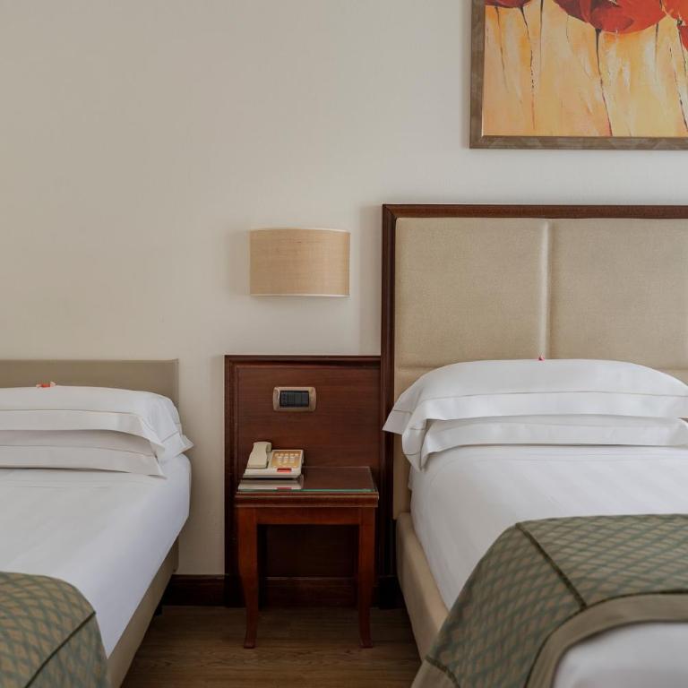 Hotel Athena - Camera Tripla - 4