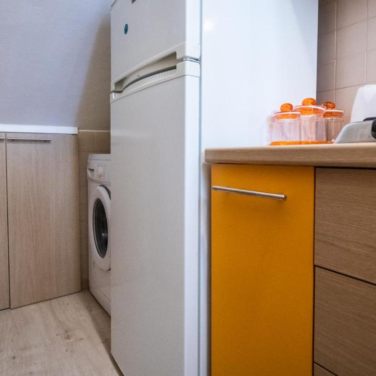 Castellana Mono 68 - Appartamento - 13
