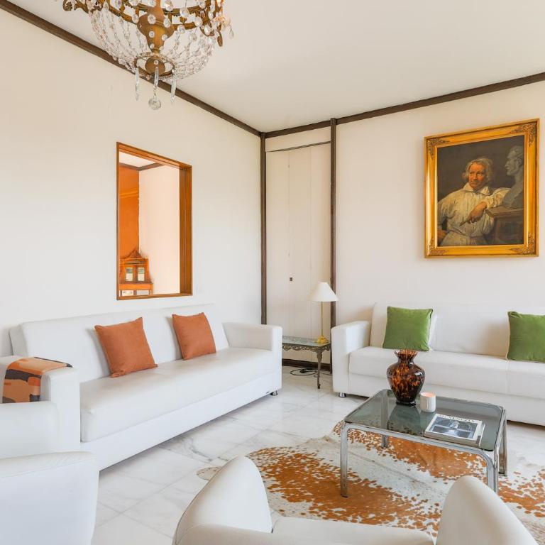 Piazza Cavour - by MyHomeInComo - Appartamento con 3 Camere da Letto e Vista Lago - 2