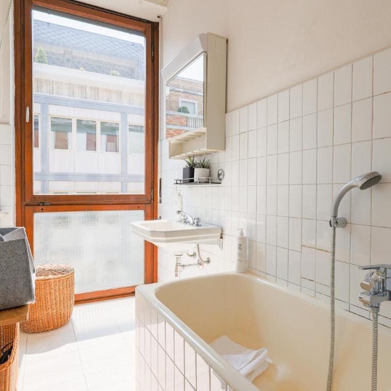 Piazza Cavour - by MyHomeInComo - Appartamento con 3 Camere da Letto e Vista Lago - 18