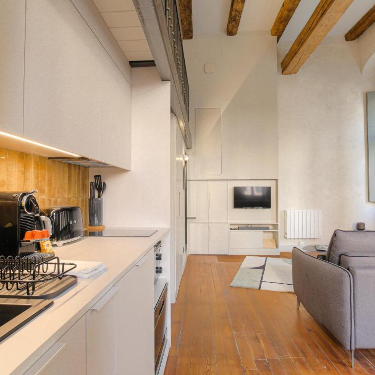 Duplex lumineux et authentique, Vieux-Lyon - Appartamento con 1 Camera da Letto - 4