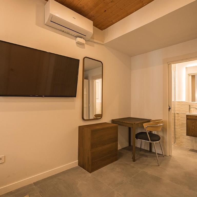 Charming Apartment with Terrace in Sants - Apartment with Terrace - 33
