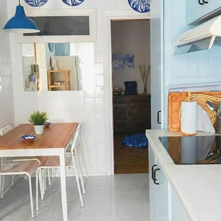 El Mirador - Three-Bedroom Apartment - 10