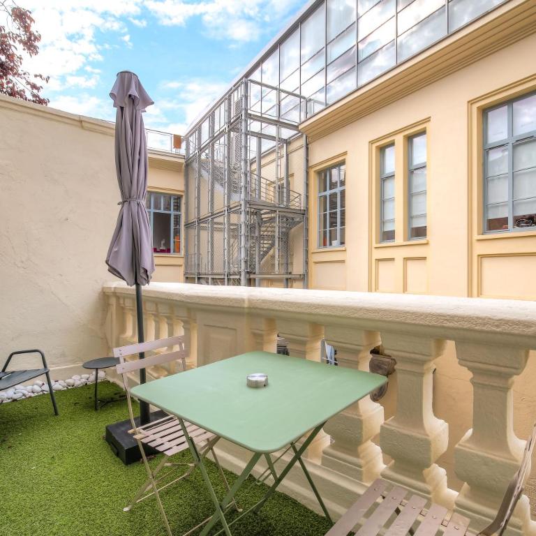 Joli studio climatisé avec terrasse - Lyon centre - Apartment mit 1 Schlafzimmer - 11