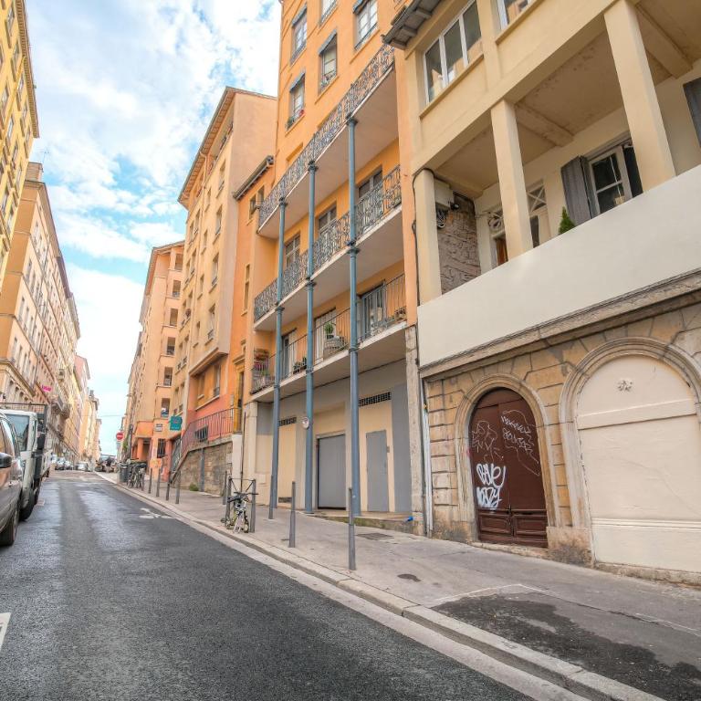 Joli studio climatisé avec terrasse - Lyon centre - Apartment mit 1 Schlafzimmer - 12