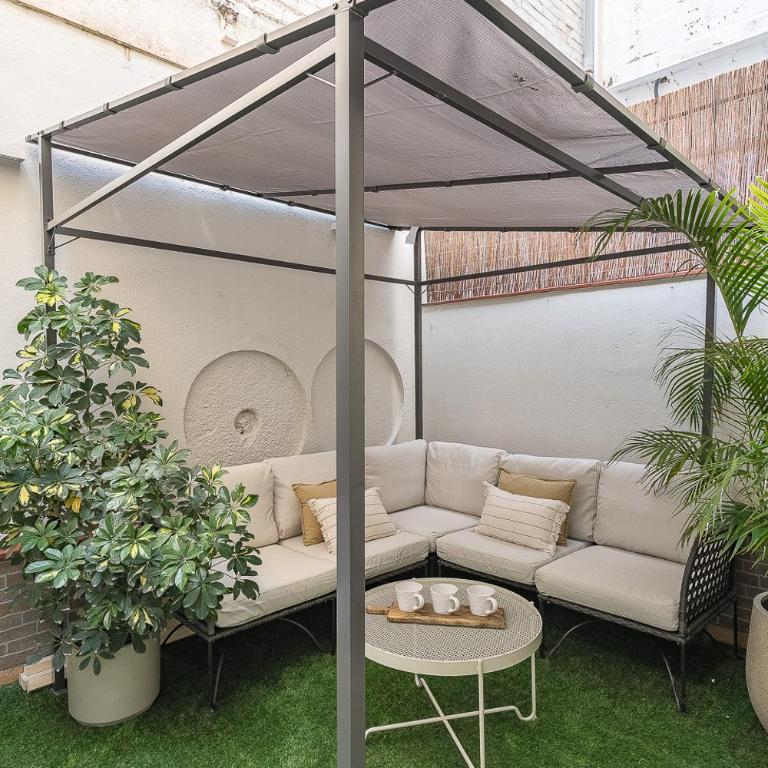 Charming Apartment with Terrace in Sants - Apartment with Terrace - 2