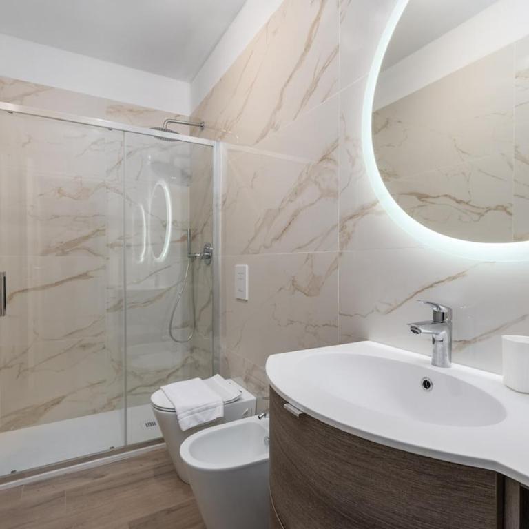 Comfort 2 Camere vicino Fiera e Centro Bologna - Appartamento con 3 Camere da Letto - 4