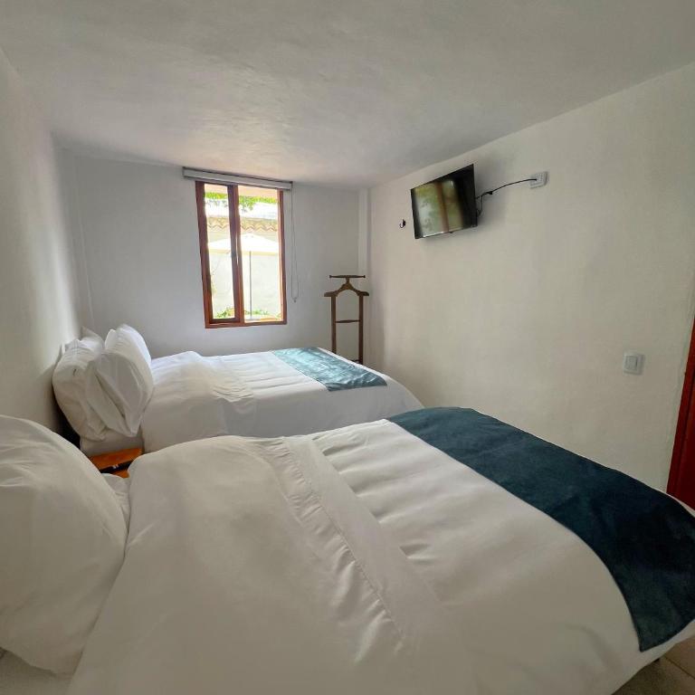 Hotel Villa Macondo - Standard Triple Room - 4
