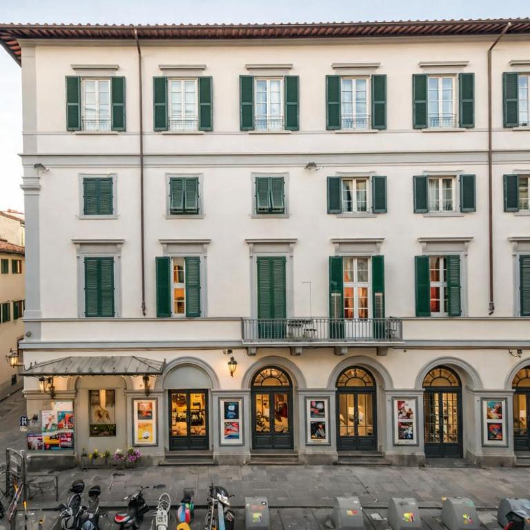 Steps from Santa Croce- Spacious with 2 bathrooms - Appartamento con 2 Camere da Letto - 23