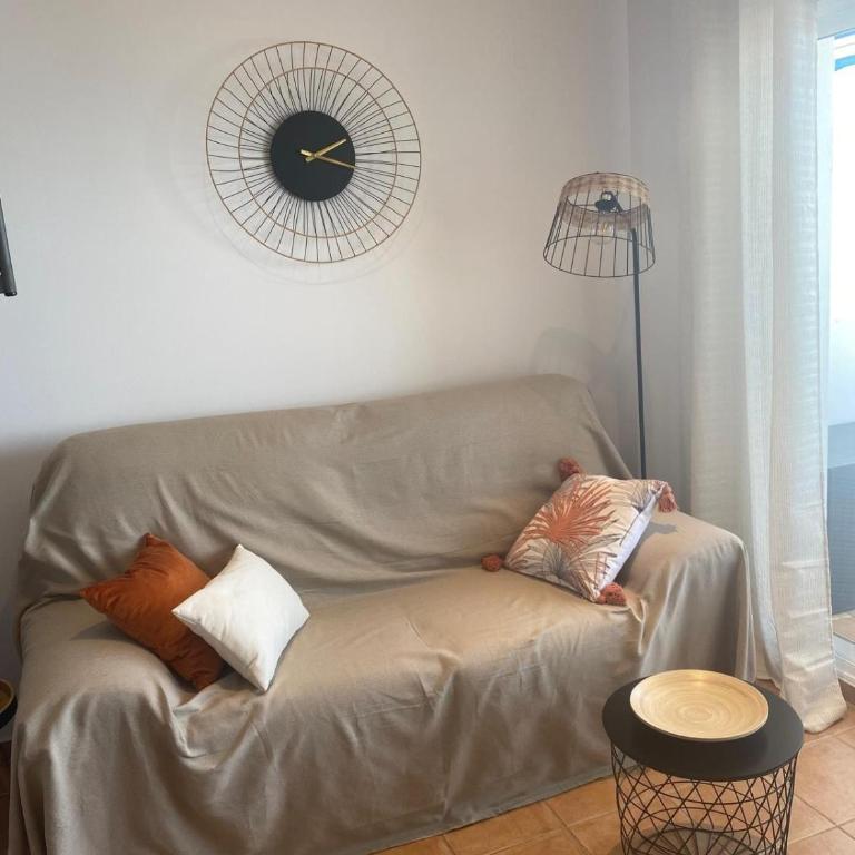 Andalusian Penthouse with Sea View - Apartamento de 2 dormitorios con terraza y vistas al mar - 10