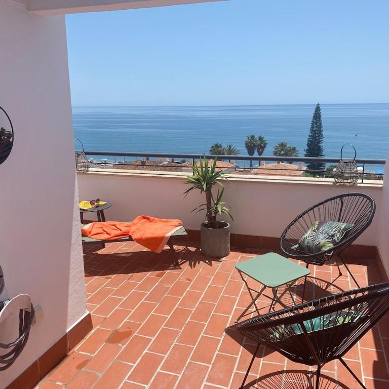 Andalusian Penthouse with Sea View - Apartamento de 2 dormitorios con terraza y vistas al mar - 15