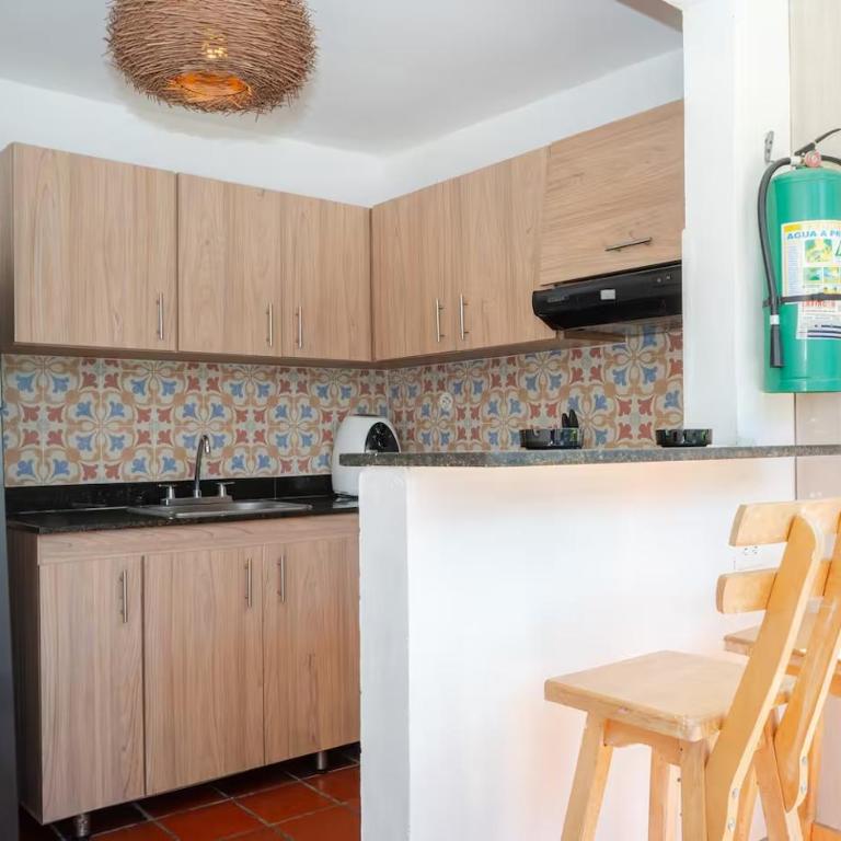 Casa Quero 954 COZY HOUSE ROOFTOP POOL AC OLD CITY - Apartment - 18