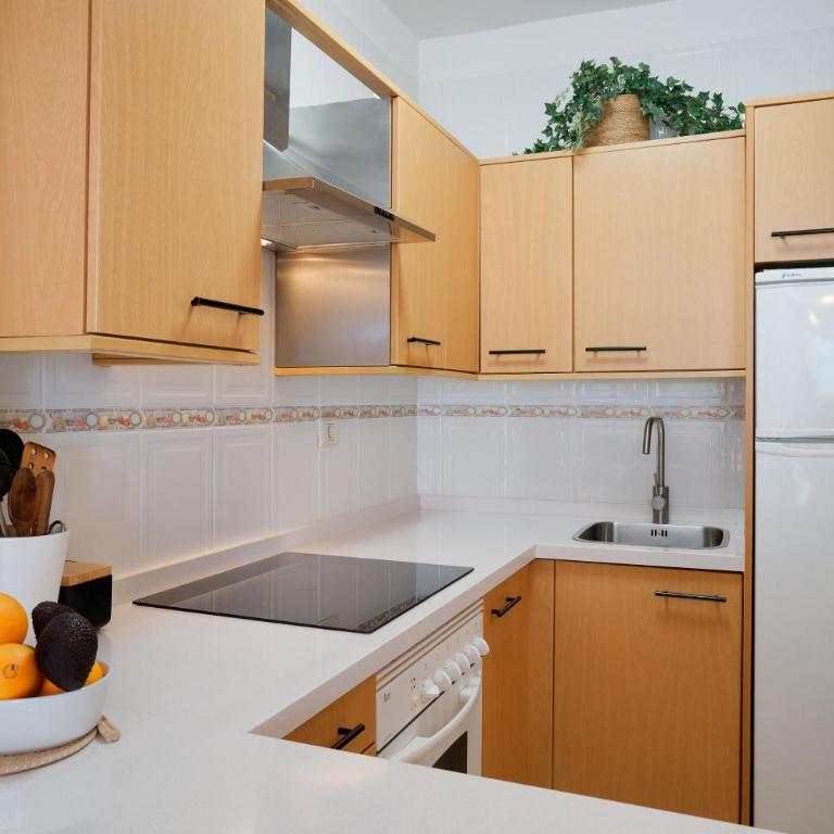 Sun&Relax Apto 2dormitorios 6-7pWifi&Piscina - Apartamento de 2 dormitorios - 22
