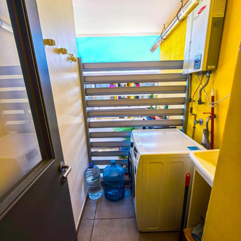 Departamento en condominio con piscina - Two-Bedroom Apartment - 27