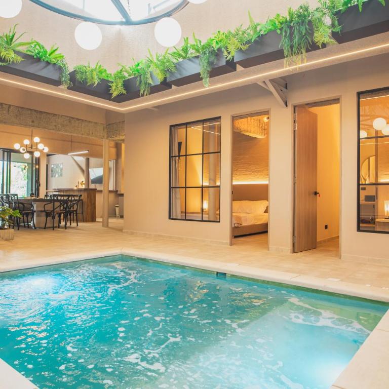 Casa Clementina - Five-Bedroom House - 14