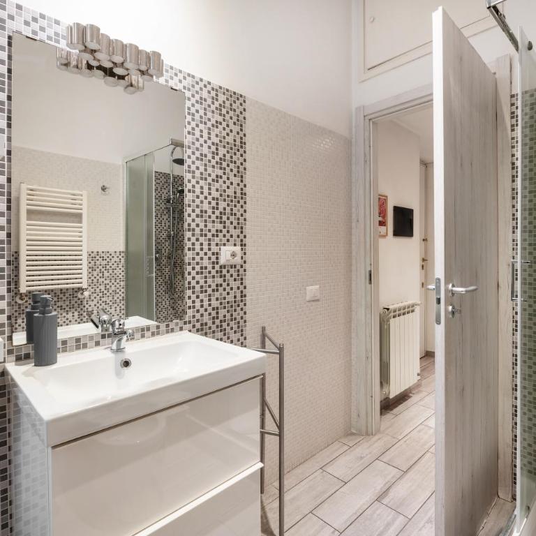 Lilli Home Holidays - Appartamento con 2 Camere da Letto - 24