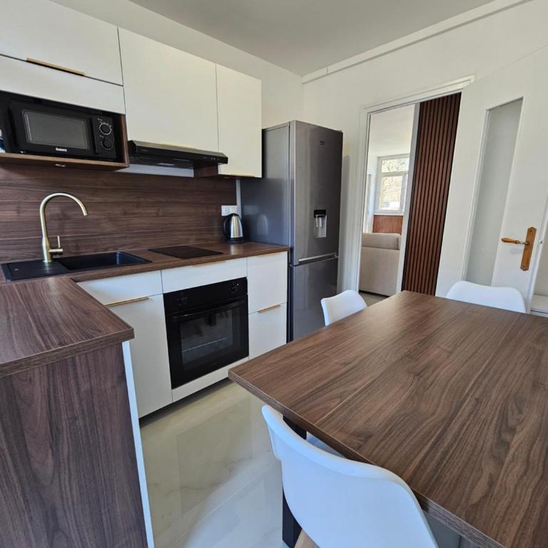 La Petite Savoyarde - Appartement 2 Chambres - Vue sur Eau - 15