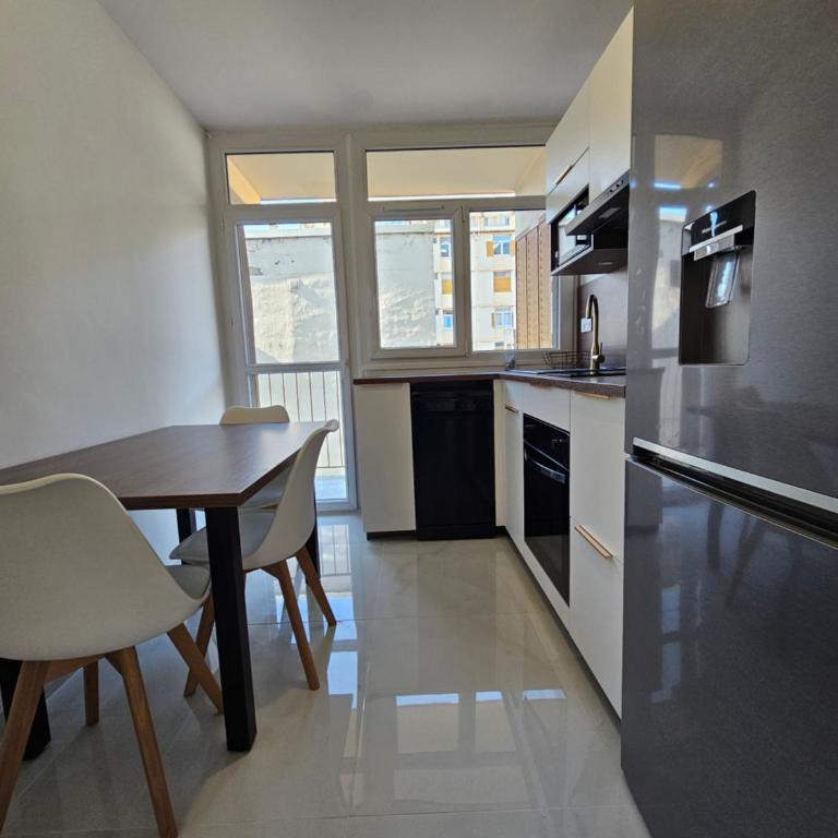 La Petite Savoyarde - Appartement 2 Chambres - Vue sur Eau - 14