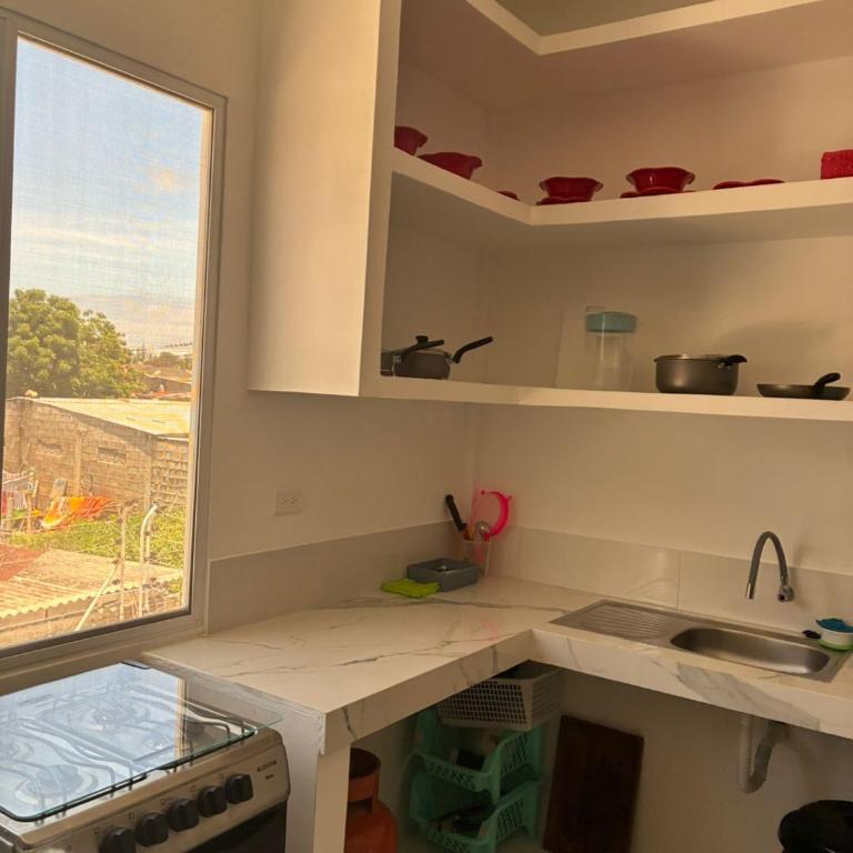Departamentos super cómodos en el corazón de Salinas - Two-Bedroom Apartment - 10