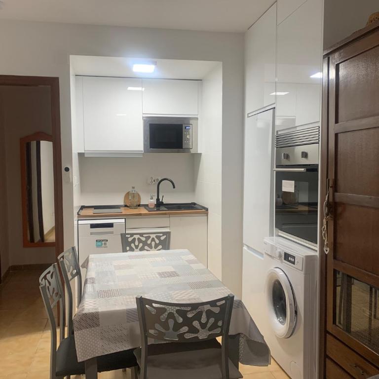 Apartement La Marina Nueva-Near Beach and Center-Minimum 11 days-Santa Pola - Apartamento de 1 dormitorio - 28