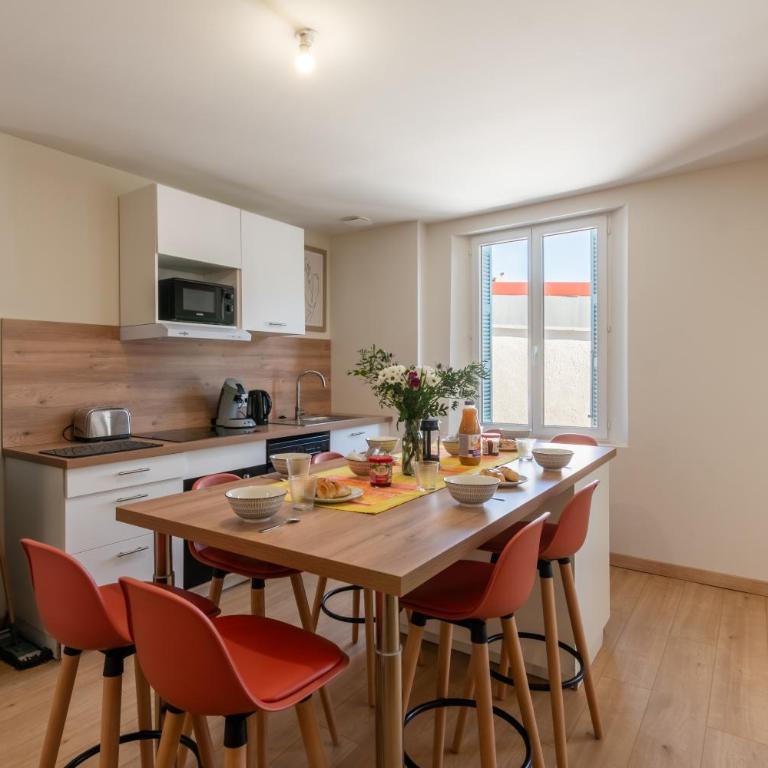Le Belvédère - Terrasse & vue panoramique - 9 min sanctuaires - Appartamento con 3 Camere da Letto - 8
