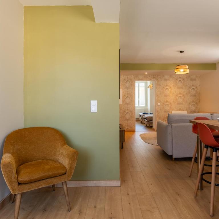 Le Belvédère - Terrasse & vue panoramique - 9 min sanctuaires - Appartamento con 3 Camere da Letto - 9