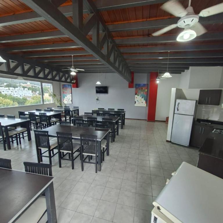 depto en edificio con aminities premium con vistas a las sierras-cochera - Apartamento de 2 dormitorios - 21