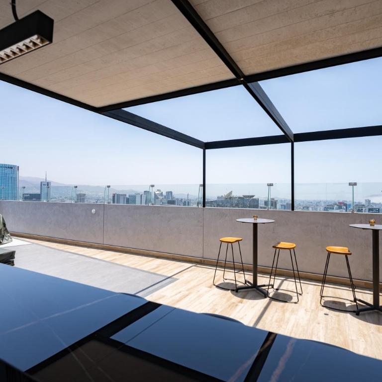 All San Isidro Apartments by Vibrant - One-Bedroom Apartment with Balcony and City View - 50
